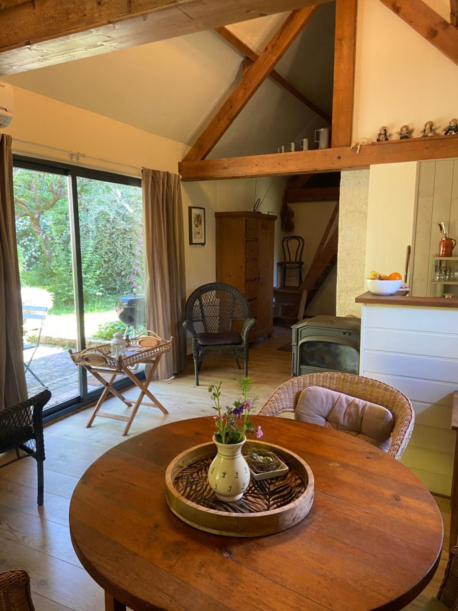 Bed and Breakfast Le Jardin Sauvage Maintenay Экстерьер фото